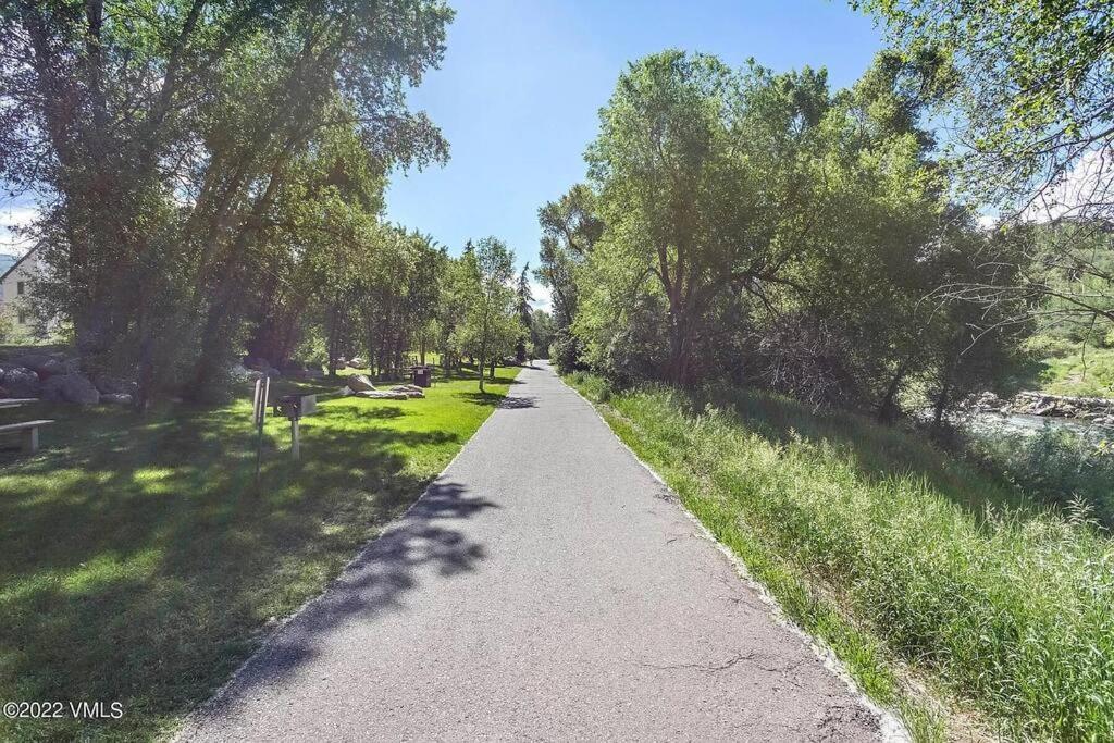 Beaver Creek 2 Bed 2 Bath Condo 1 Min Walk To Elk Lot エイボン エクステリア 写真